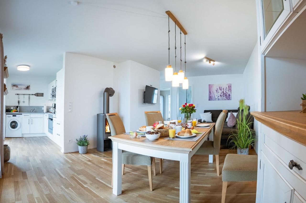 Holiday home Meerwert By Seeblick Ferien Oro, Familienfreundlich, Sauna, Kamin,xl Dusche