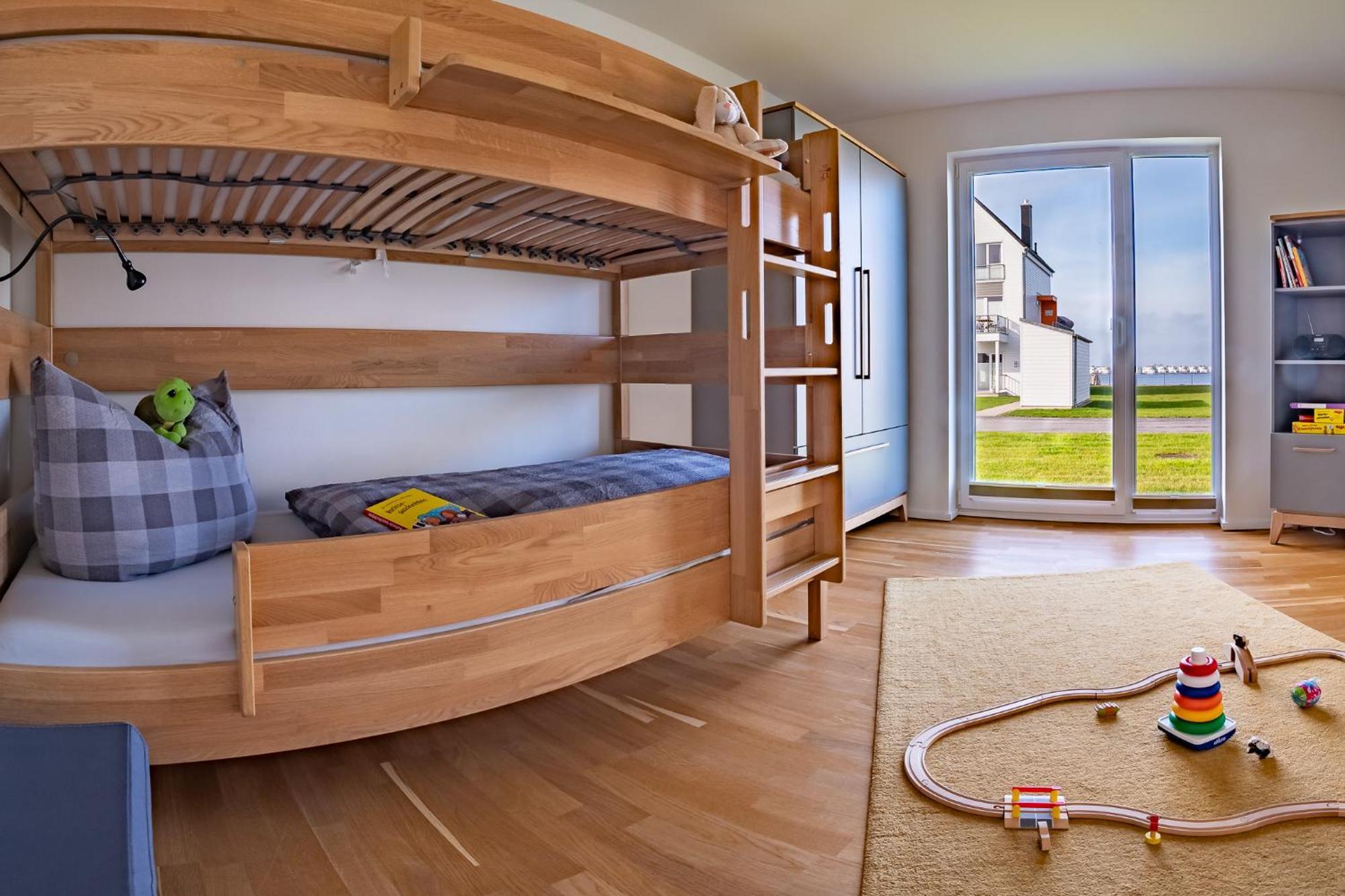 Holiday home Meerwert By Seeblick Ferien Oro, Familienfreundlich, Sauna, Kamin,xl Dusche *